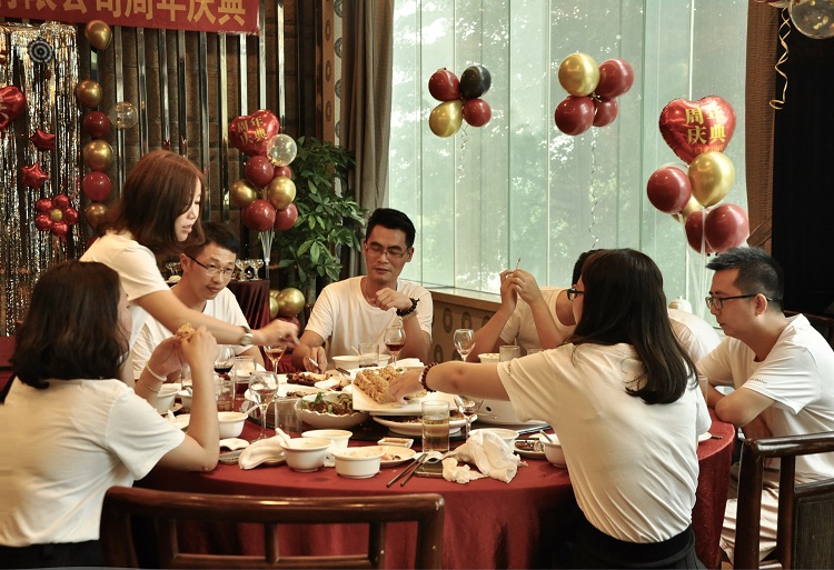 热烈庆祝深圳康利邦11周年庆
