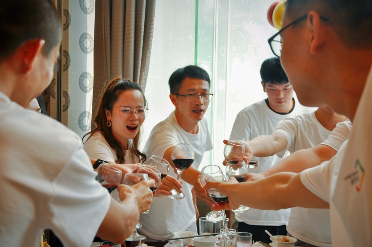 热烈庆祝深圳康利邦11周年庆